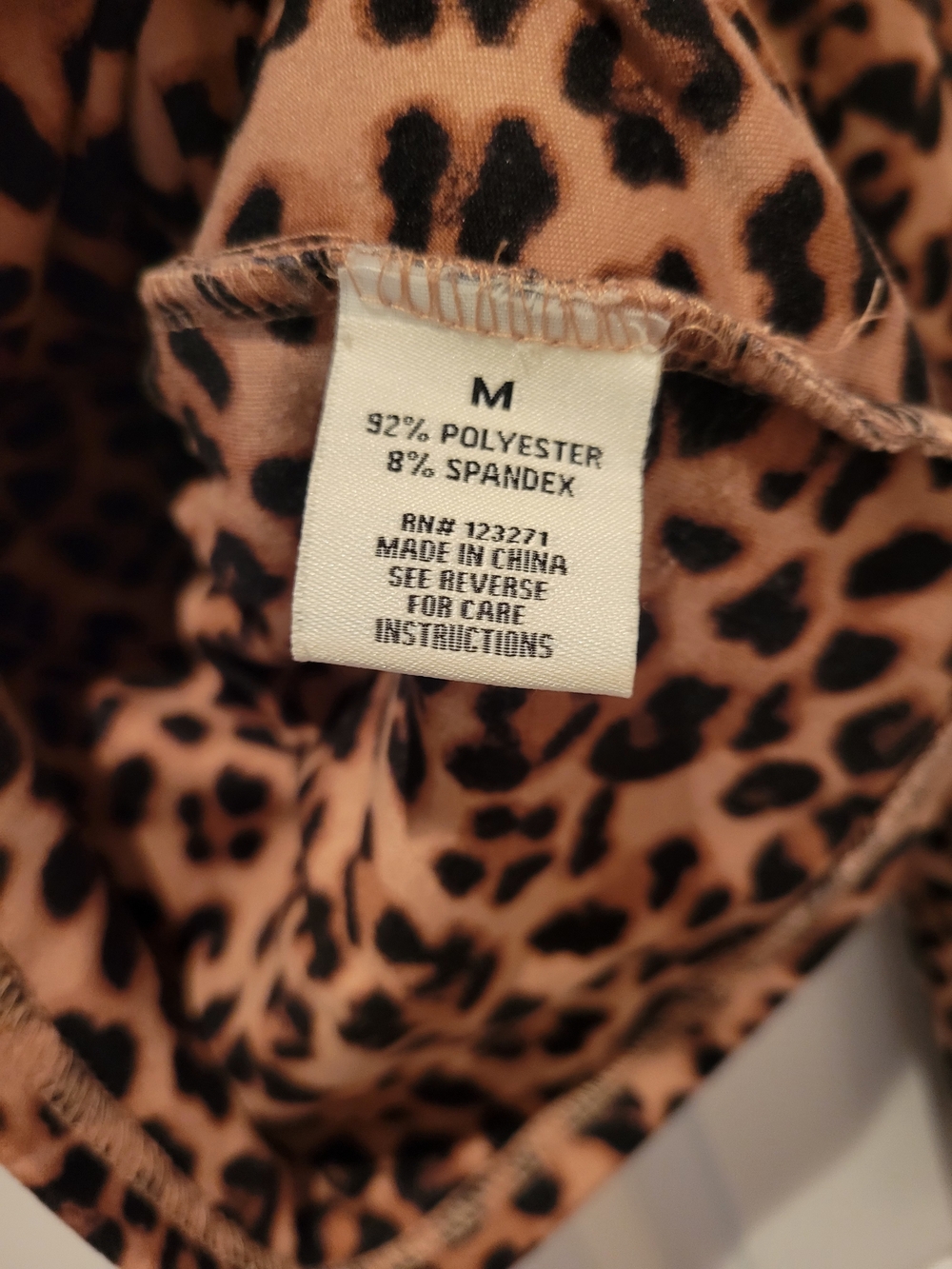 Vine and Valley Leopard Print Velvet Soft Long Sleeve Top Square Neck M - Picture 5 of 7
